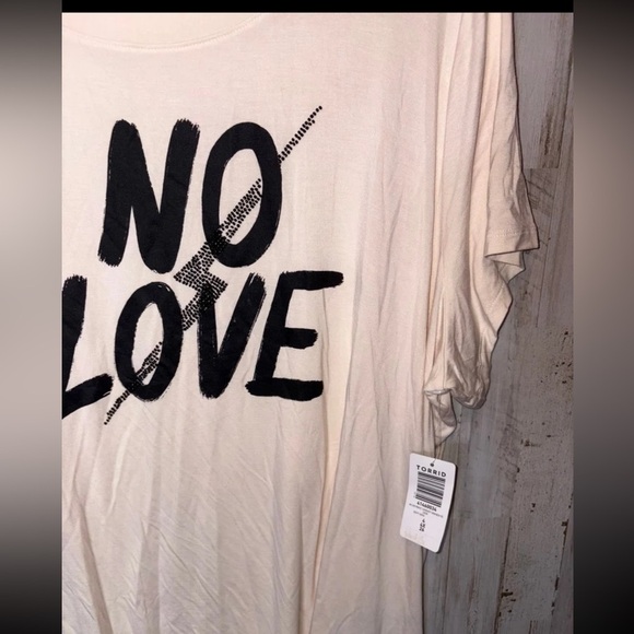 Torrid CLASSIC FIT Super Soft Crew Neck T-shirt Plus Size 3 Women’s Top - Picture 3 of 12